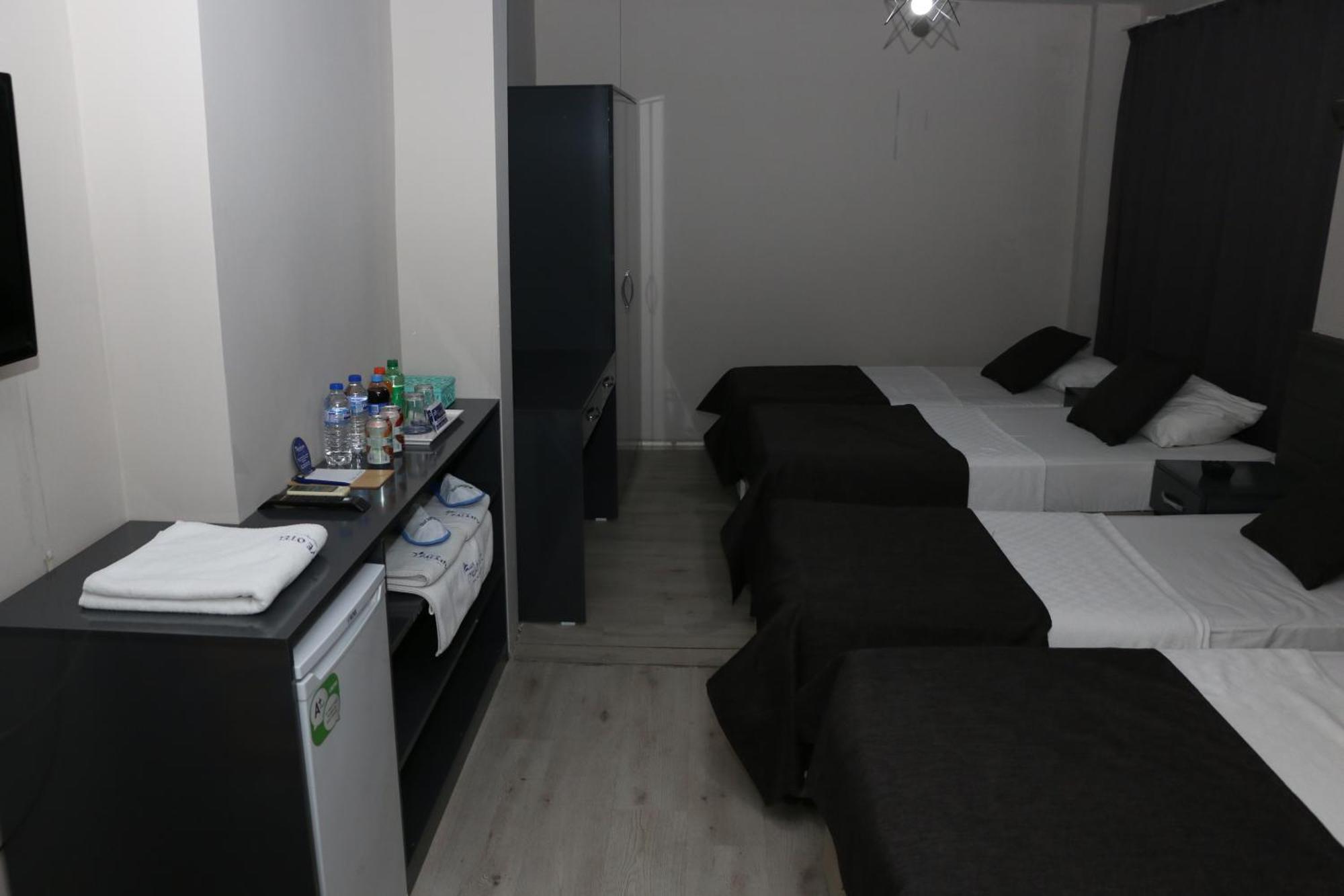Asus Palmiye Otel Adana Buitenkant foto